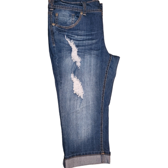 NB Crochet Jean Capris - Picture 7 of 11